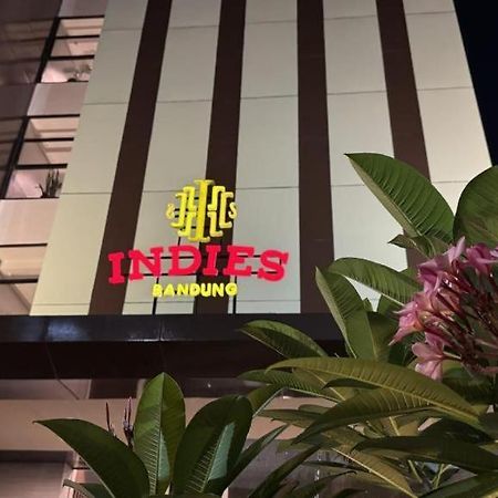 Indies Hotel Бандунг Екстериор снимка