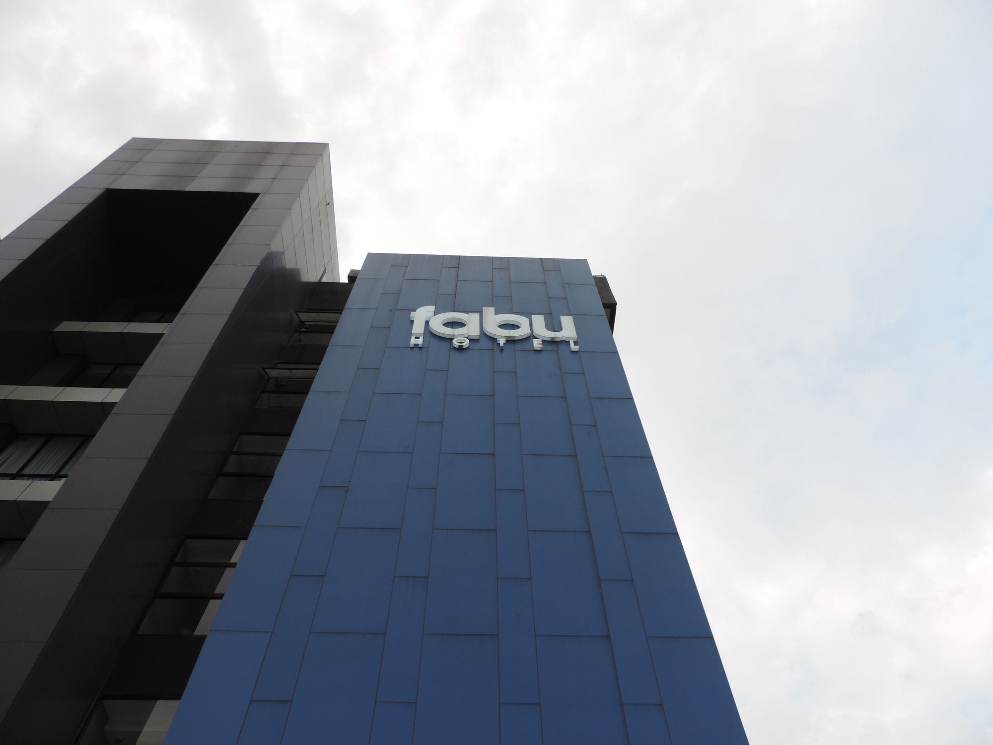 Indies Hotel Бандунг Екстериор снимка