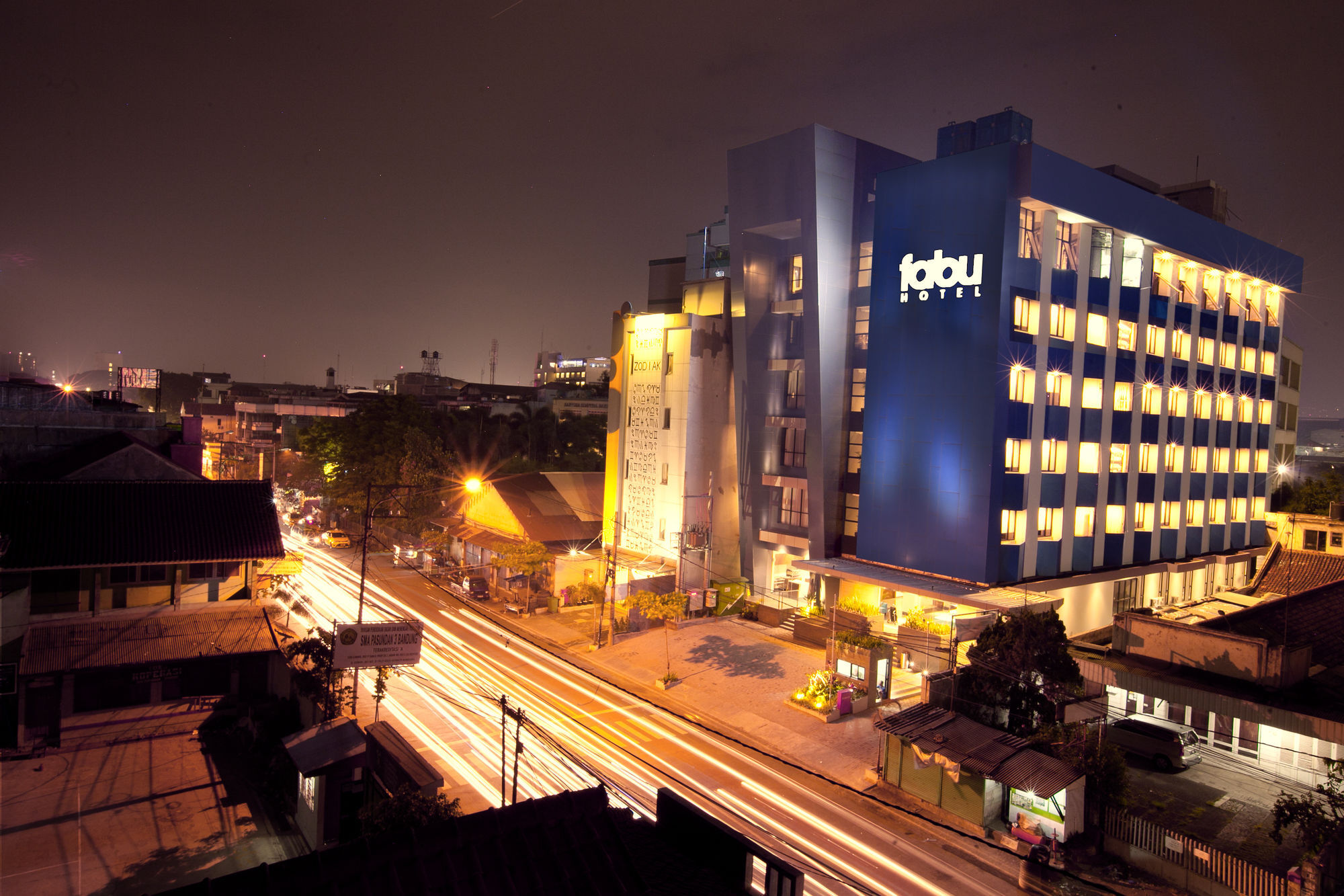 Indies Hotel Бандунг Екстериор снимка