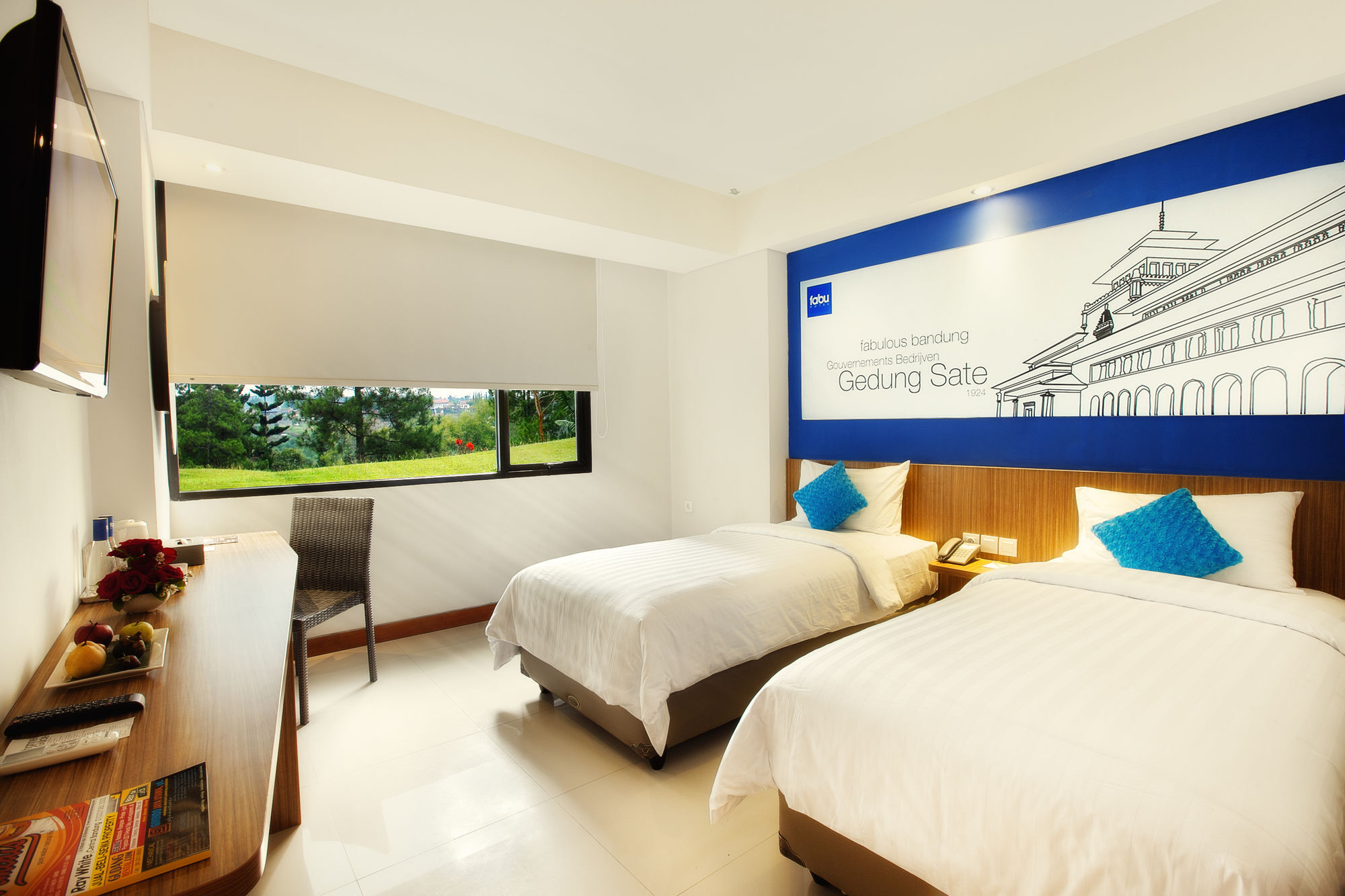 Indies Hotel Бандунг Екстериор снимка