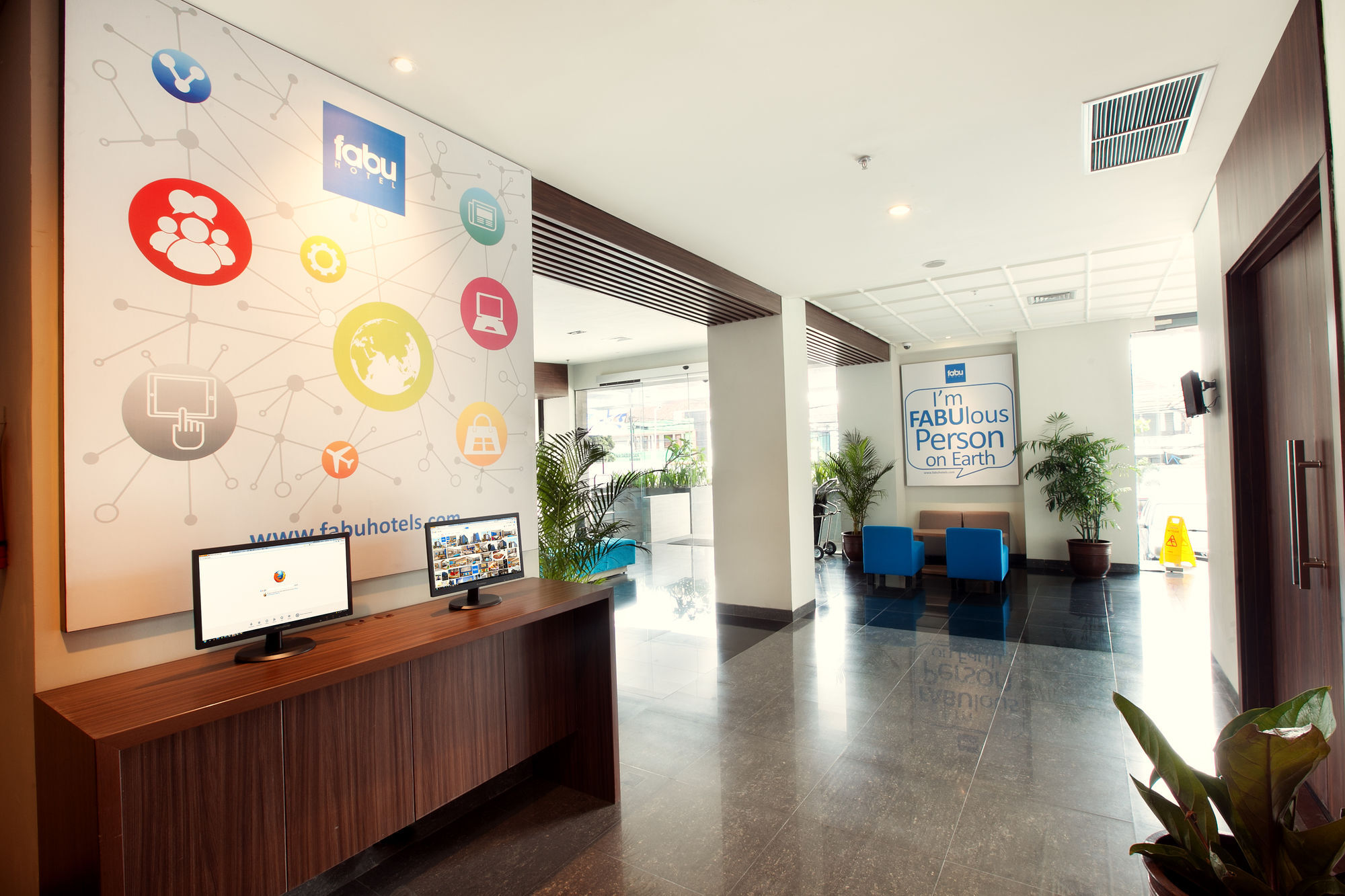 Indies Hotel Бандунг Екстериор снимка